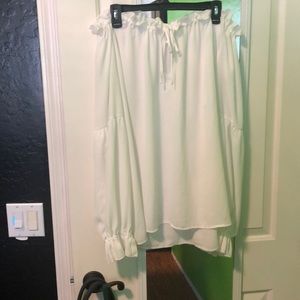 White off the shoulder flowy blouse